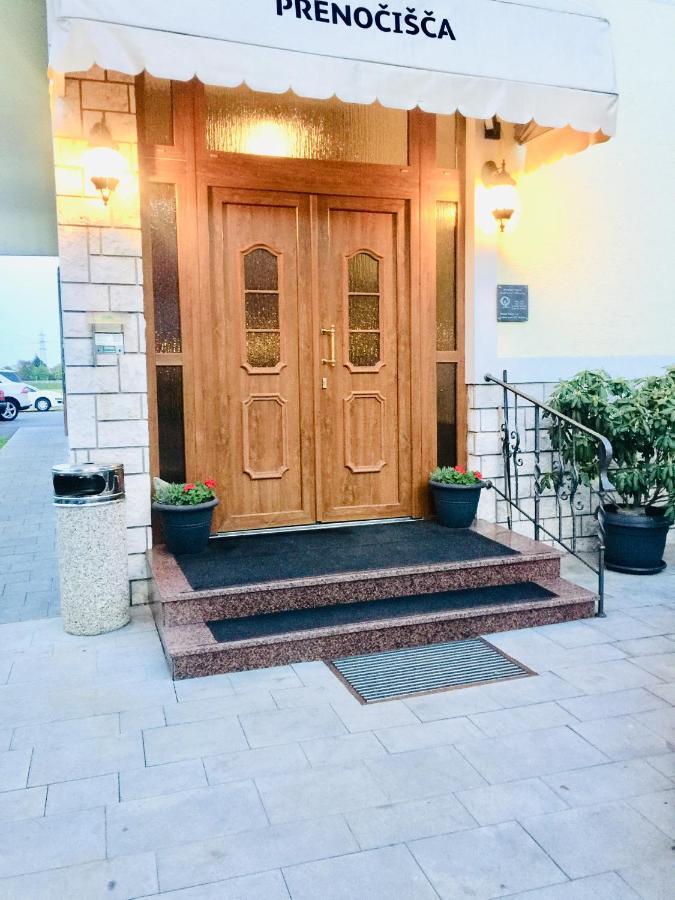 فندق Stara Lipa Tasner Free Kitchen&Garage&Parking-Self Check In ماريبور المظهر الخارجي الصورة